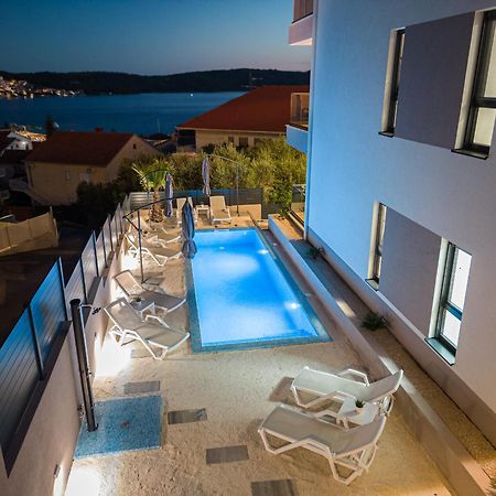 Adriatic Garden Apartments Okrug Gornji Exterior foto
