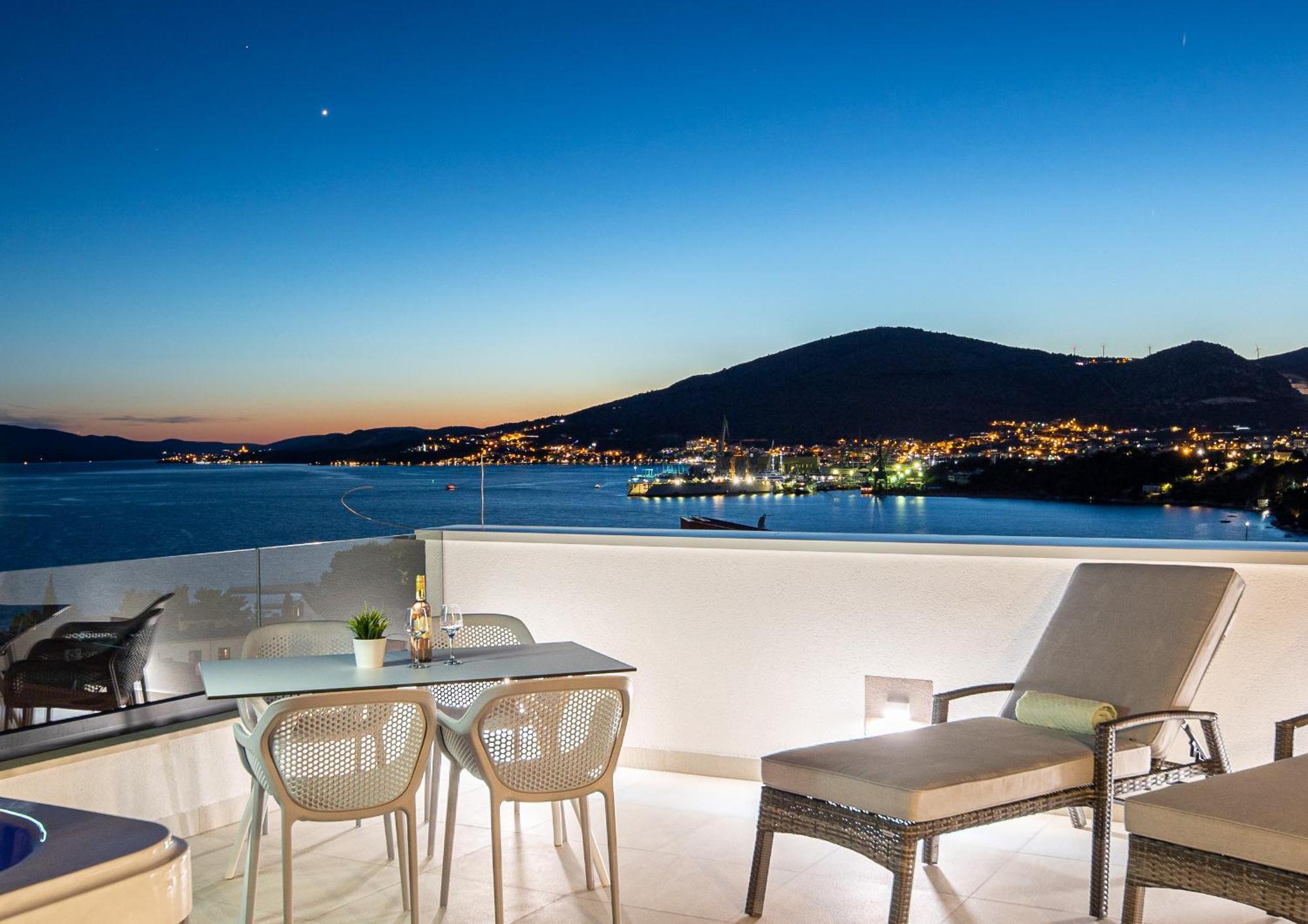 Adriatic Garden Apartments Okrug Gornji Exterior foto