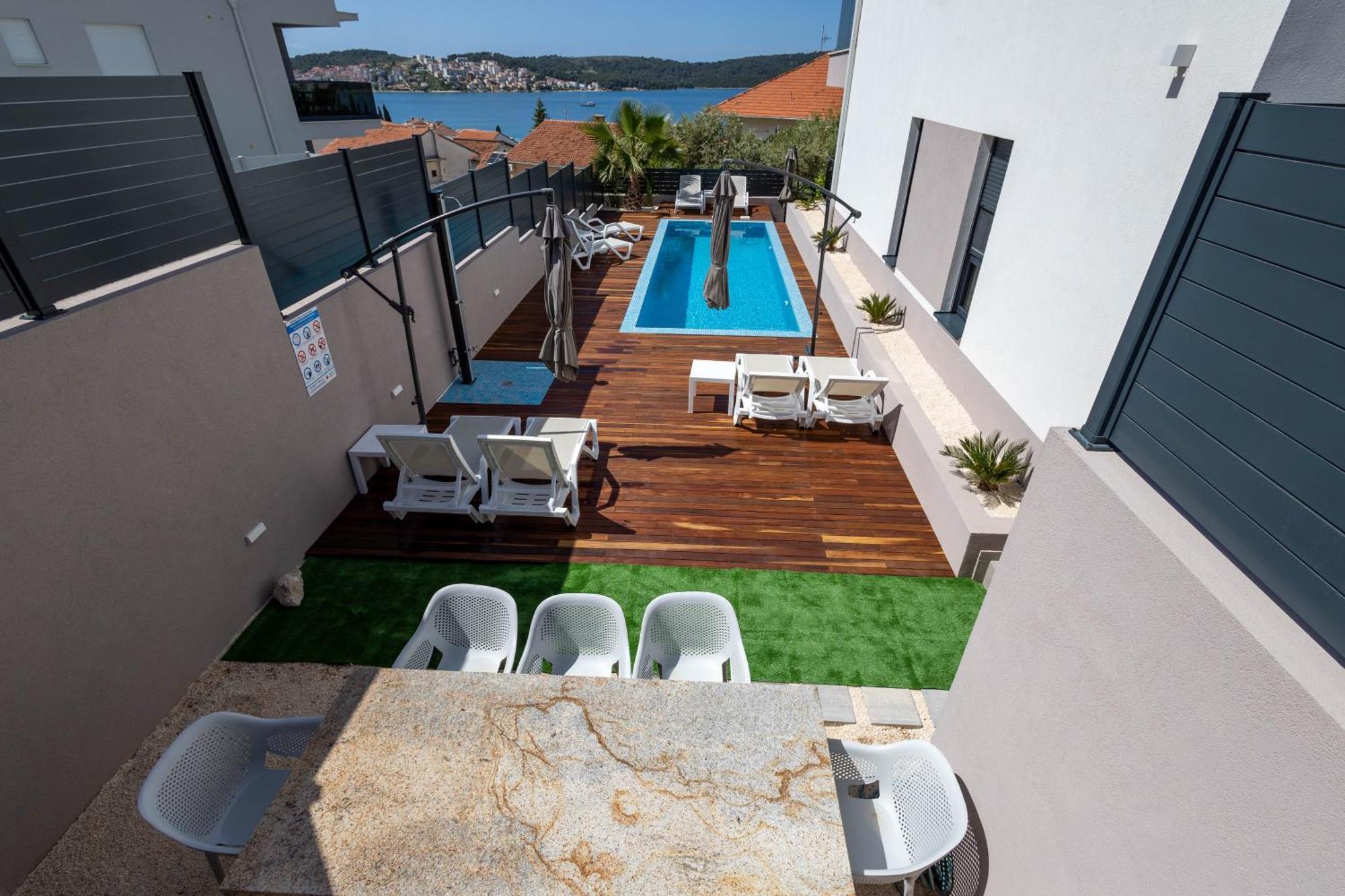Adriatic Garden Apartments Okrug Gornji Exterior foto